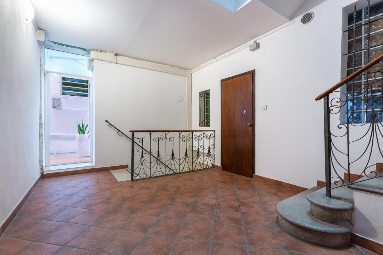 Ferrara Mayr White Apartment Exterior foto